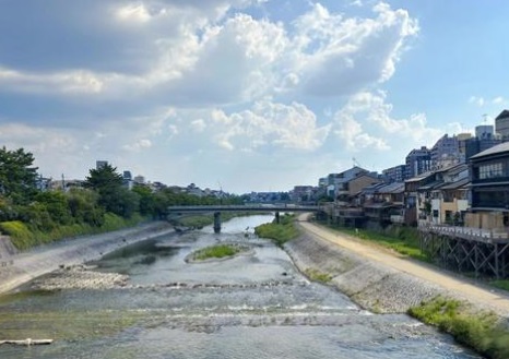 东山Roku旅馆